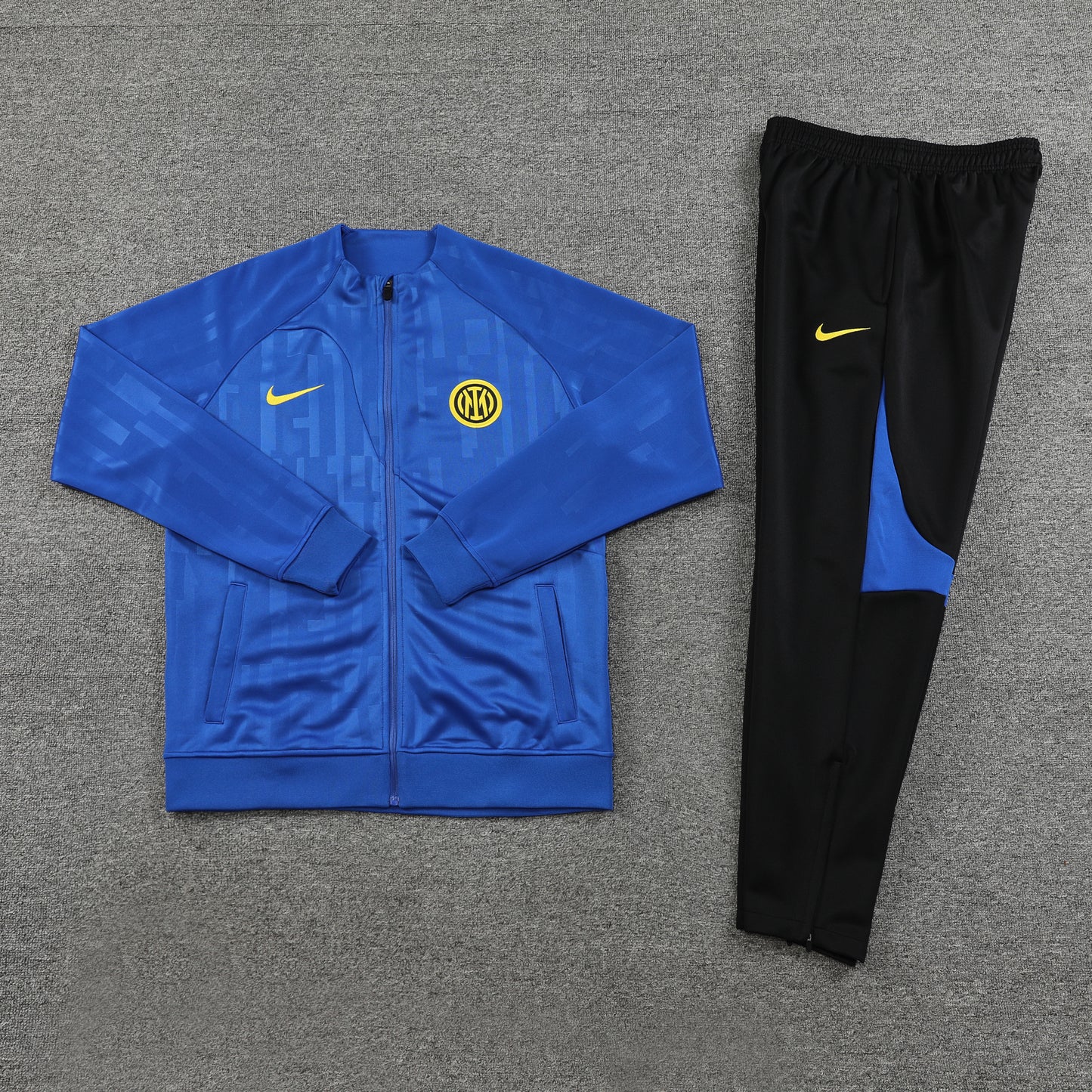 Tuta Inter - Blue 23/24 Pronta Consegna