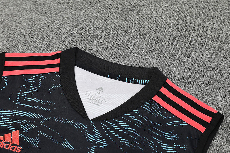 23/24 Arsenal training kit (B6CF)