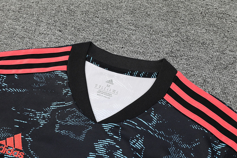 23/24 Arsenal training kit (58E5)