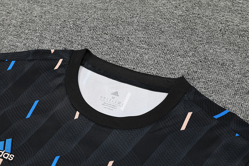 23/24 Manchester United Training Suit (46E5)