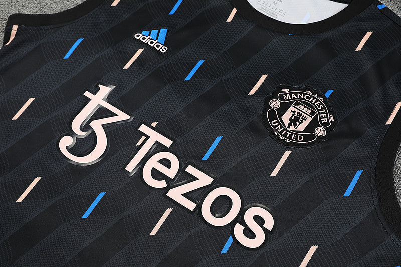 23/24 Manchester United Training Suit (A8E0)