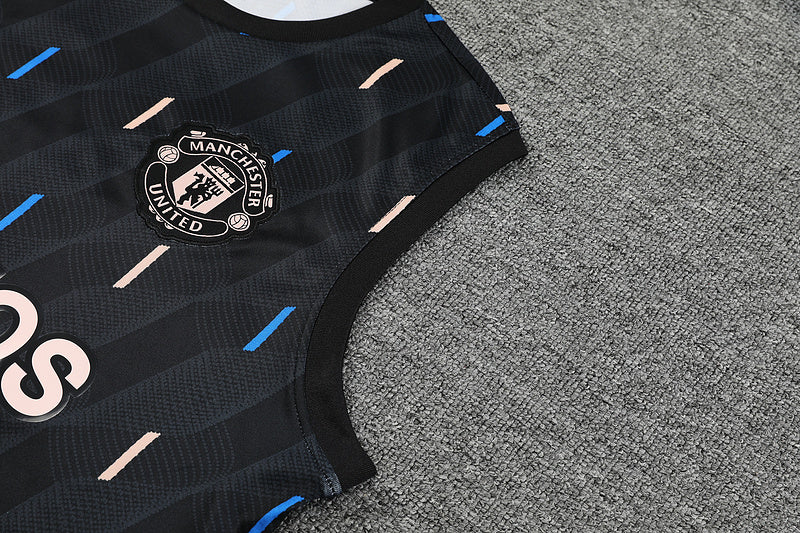 23/24 Manchester United Training Suit (A8E0)