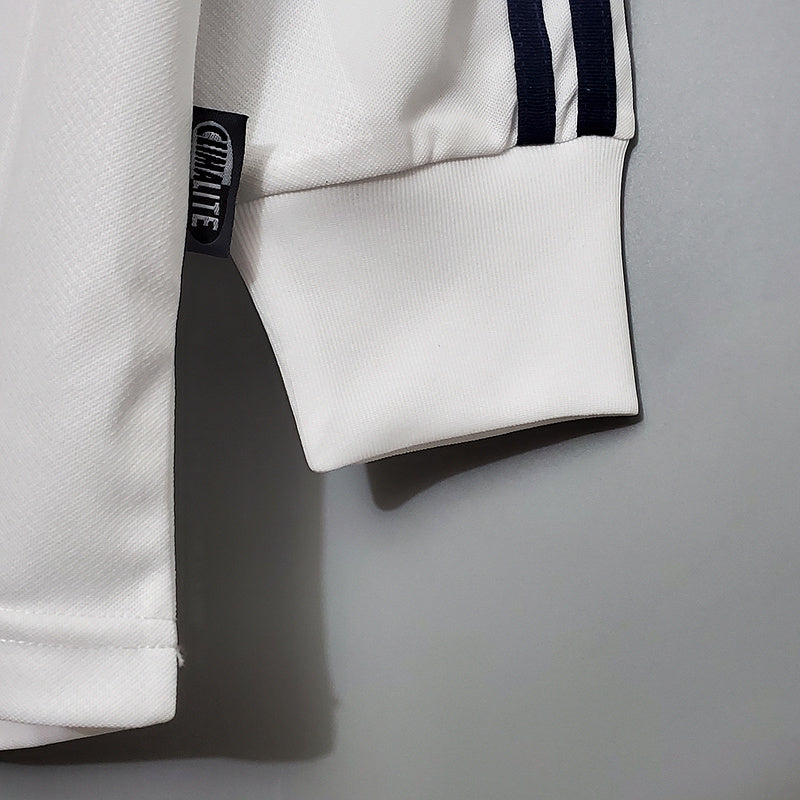 Retro long-sleeved 2002 Real Madrid home (0187)