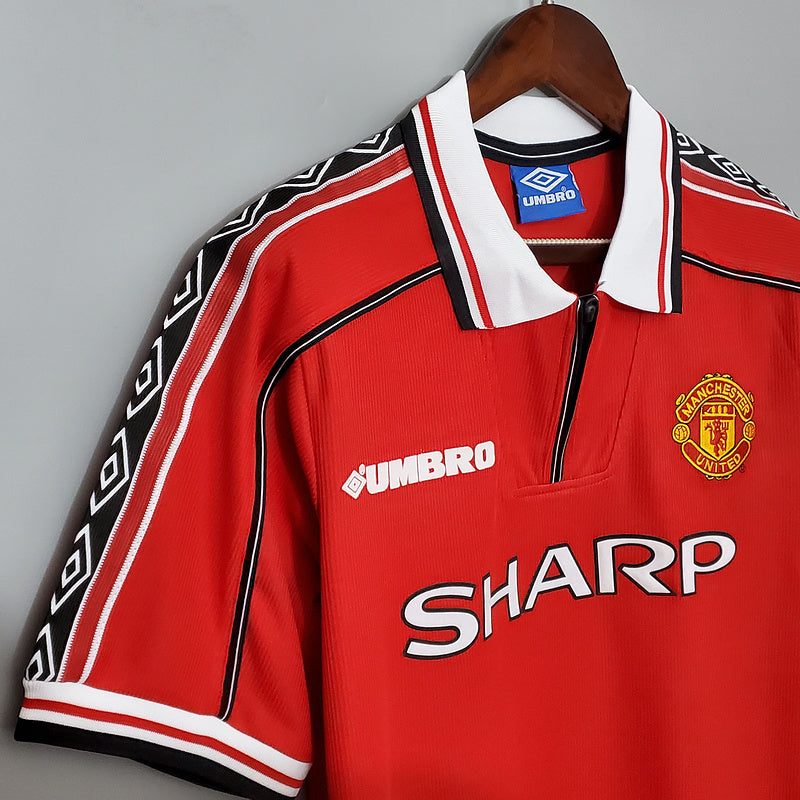 Retro 98∕99 Manchesrer United home (D33B)