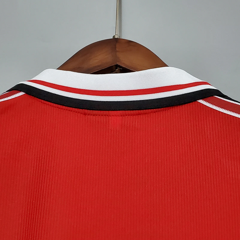Retro 98∕99 Manchesrer United home (D33B)