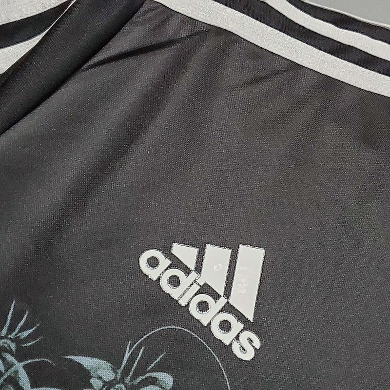 Retro Real Madrid 14∕15 third away (3B59)