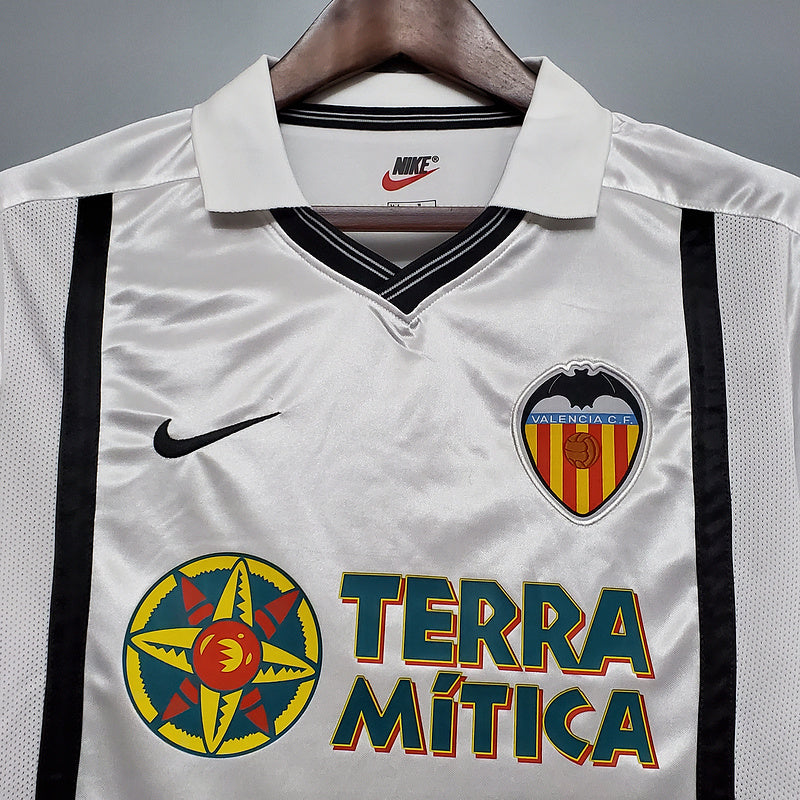 Retro Valencia 2001 home (9061)