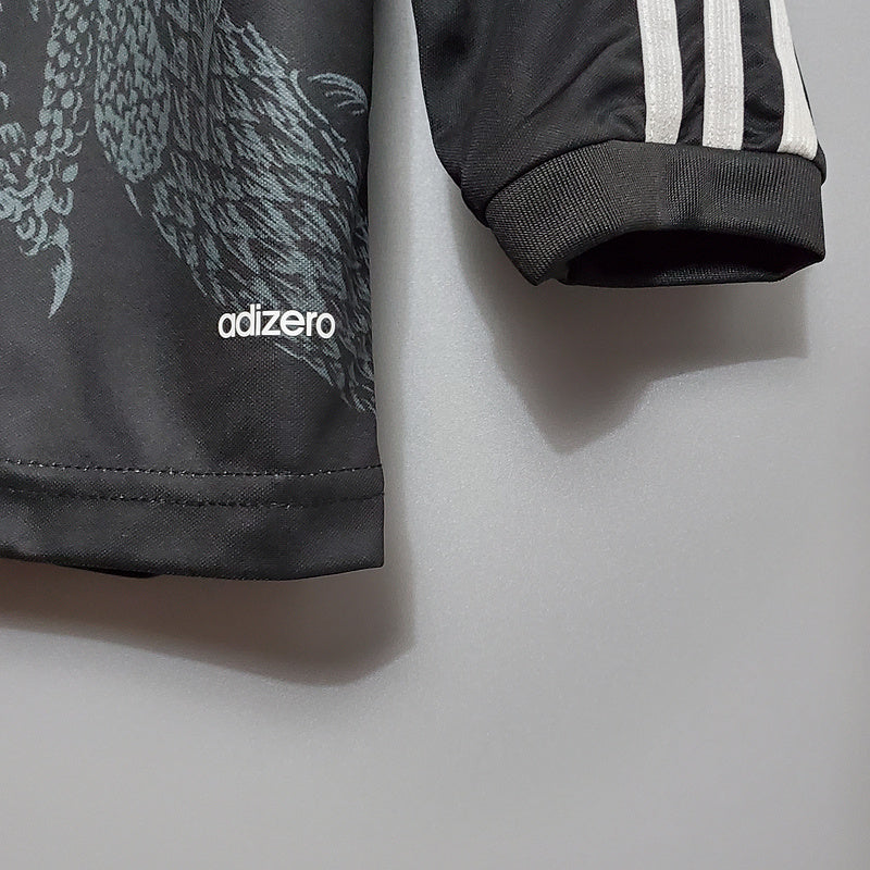 Retro Long Sleeve Real Madrid 14∕15 Third Away (6BE7)