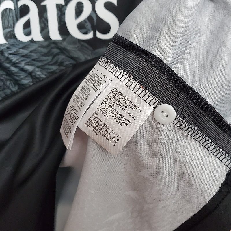 Retro Long Sleeve Real Madrid 14∕15 Third Away (6BE7)