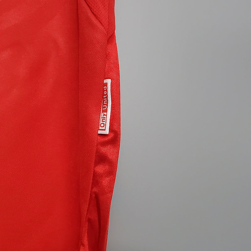 Retro 99∕00 Manchester United home (2CC6)