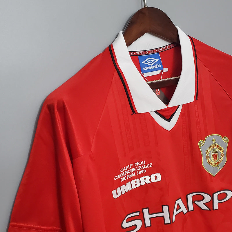 Retro 99∕00 Manchester United home (2CC6)