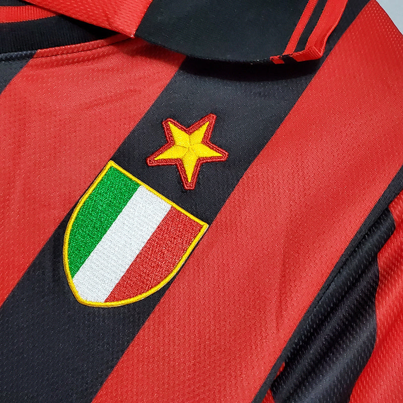 Retro 96∕97 AC Milan home (FEA5)