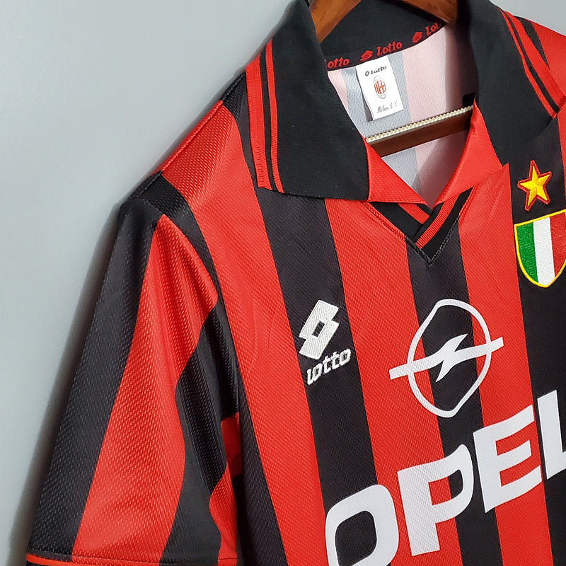 Retro 96∕97 AC Milan home (FEA5)