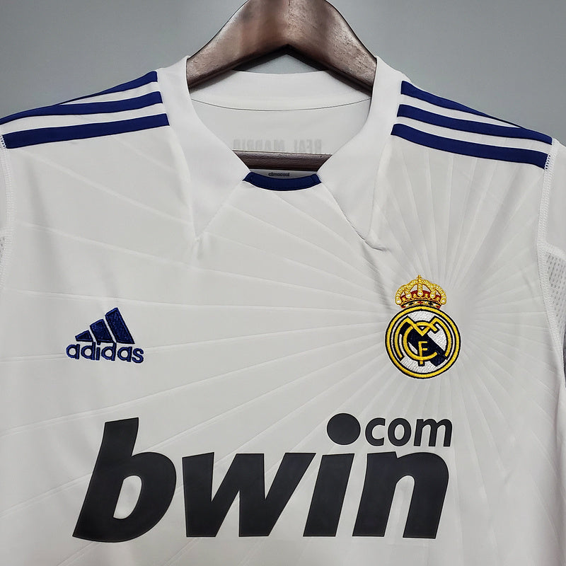 Retro Real Madrid 10∕11 home (F773)