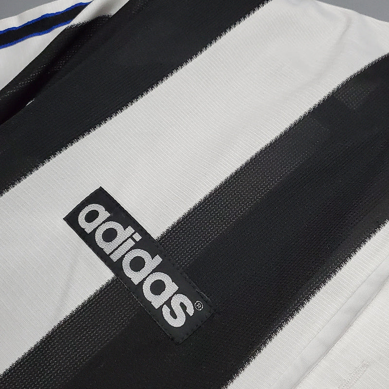 Retro 95∕97 Newcastle United home (8E20)