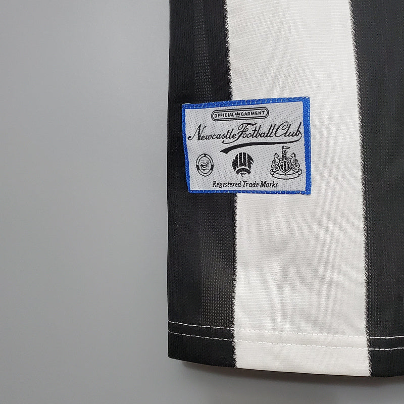 Retro 95∕97 Newcastle United home (8E20)