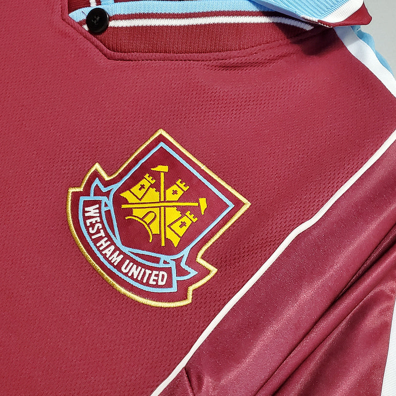 Retro 99∕01 West Ham United home (8829)