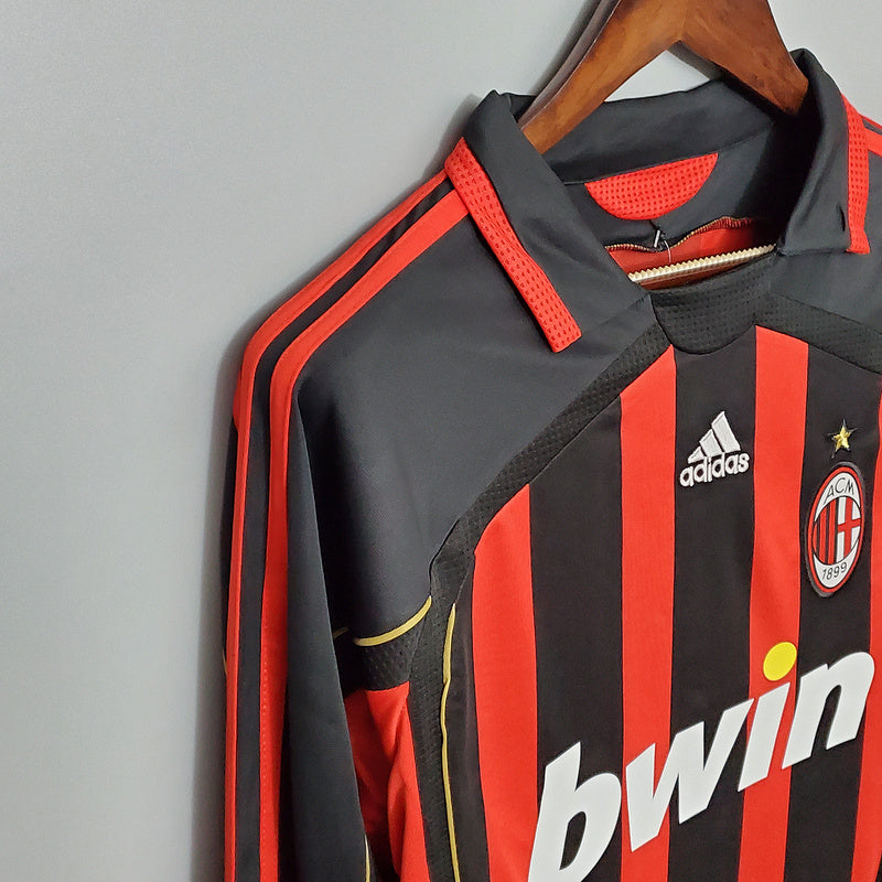 Retro 06∕07 AC Milan Long sleeve home (B424)