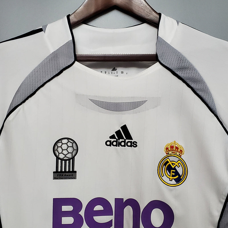 Retro Real Madrid Long sleeve 06∕07 home (A912)