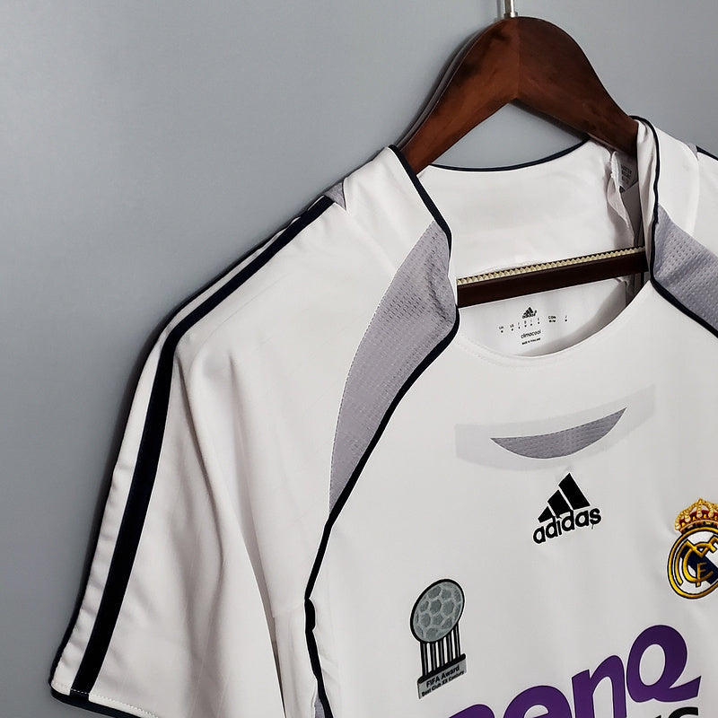 Retro Real Madrid 06∕07 home (1A43)
