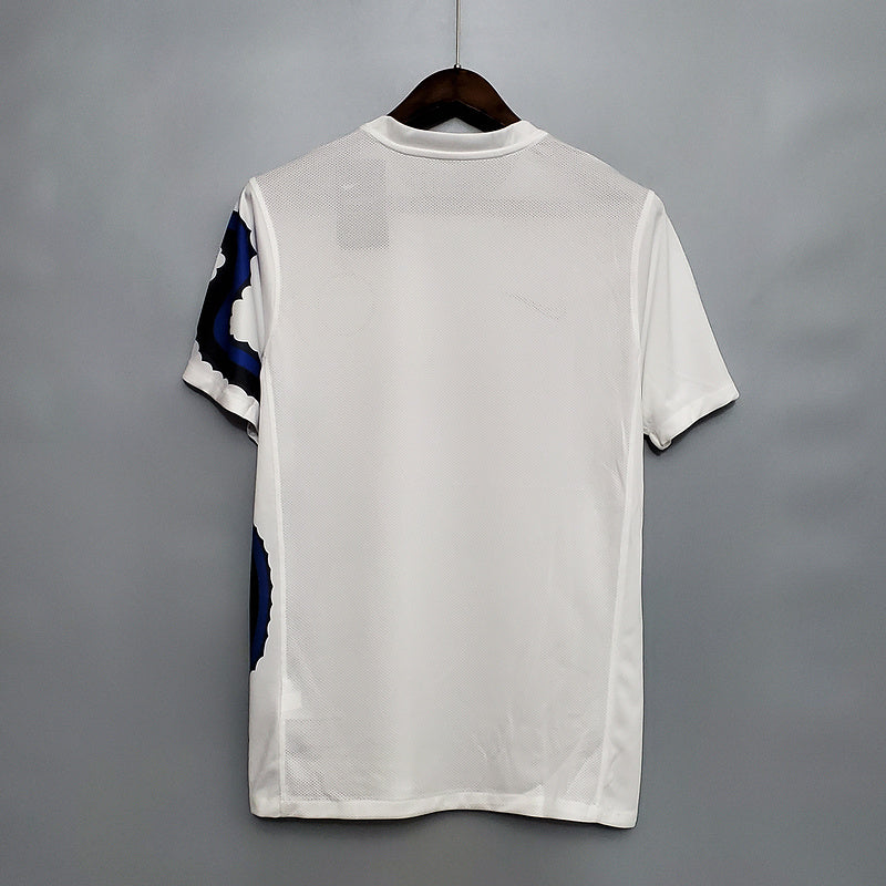Retro 2010 Inter away (C2B8)