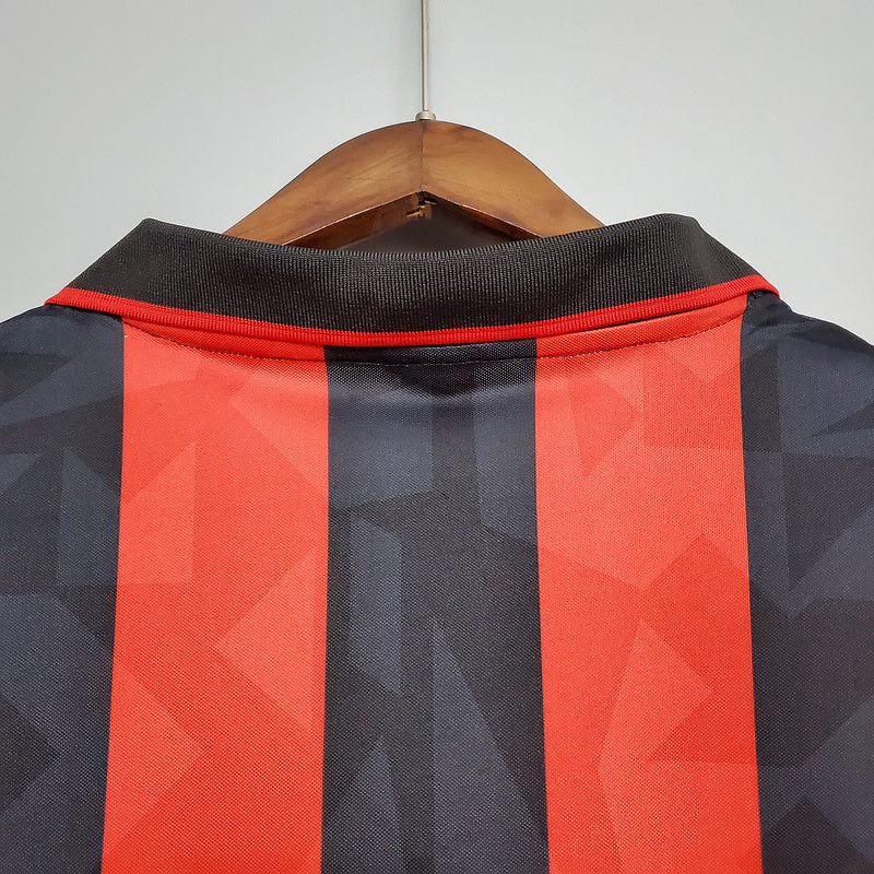 Retro 93∕94 AC Milan home (158B)