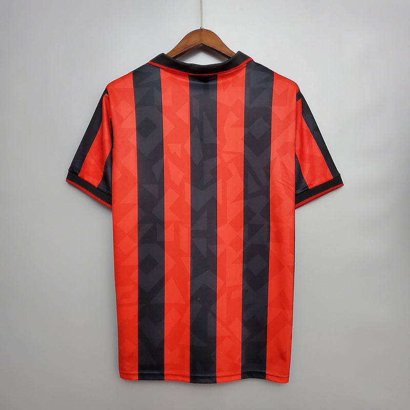 Retro 93∕94 AC Milan home (158B)