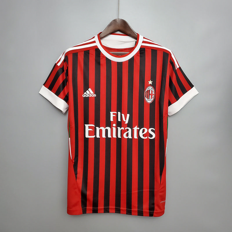 Retro 11∕12 AC Milan Home (62E6)