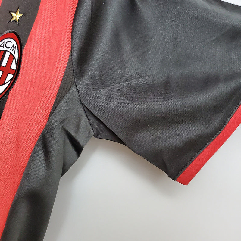 Retro 09∕10 AC Milan home (A750)