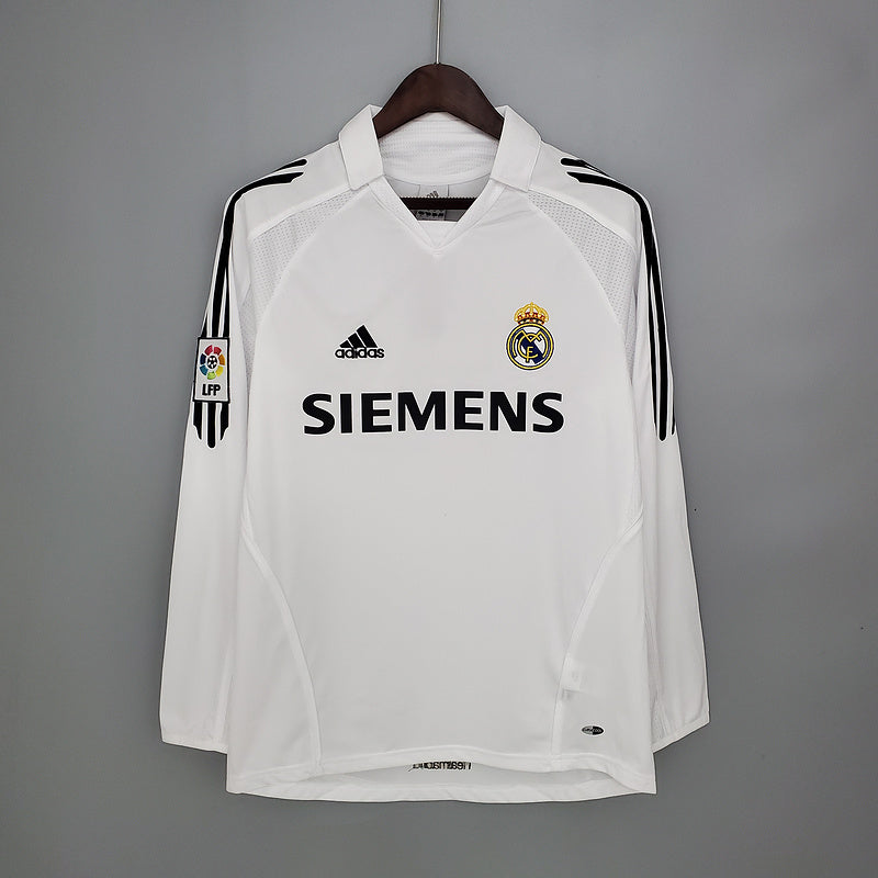 Retro long sleeve Real Madrid 05∕06 home (0C4A)