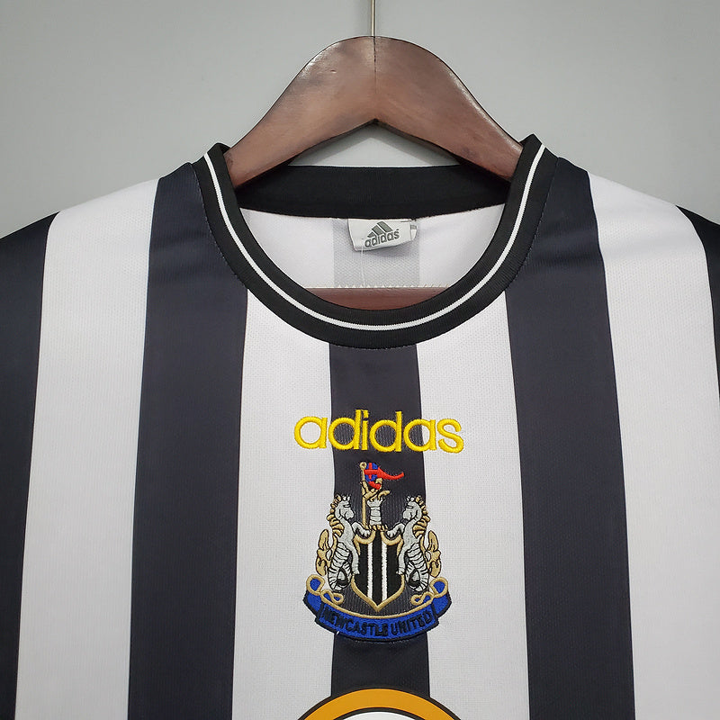Retro 97∕99 Newcastle United home (D39E)