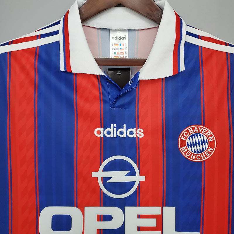 Retro Bayern Munich 95∕97 home (4F12)