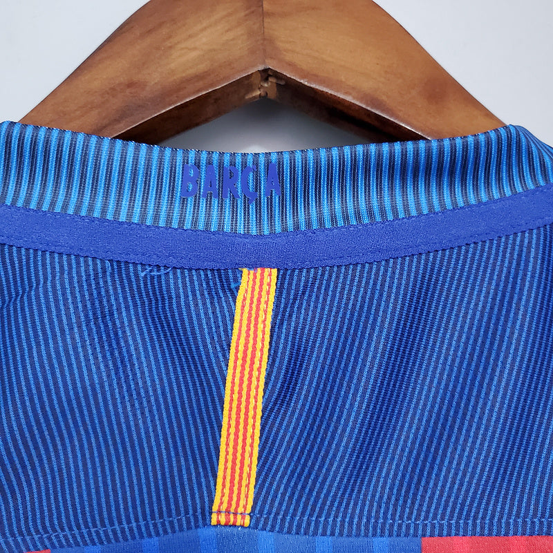 Retro Barcelona 16∕17 home (5D01)