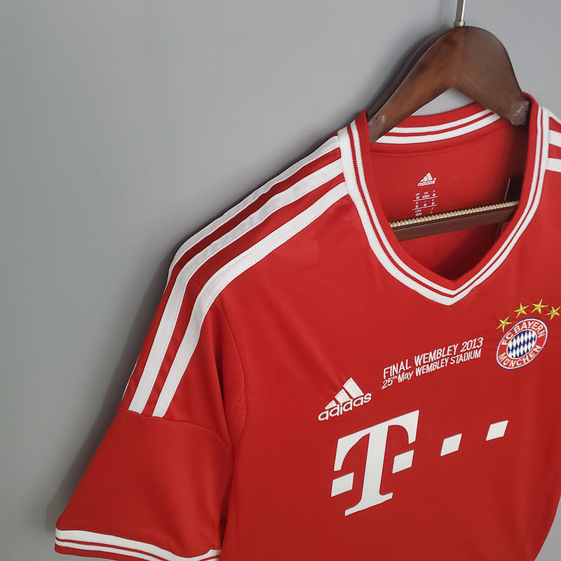 Retro Bayern Munich 13∕14 Champions League home (5D82)