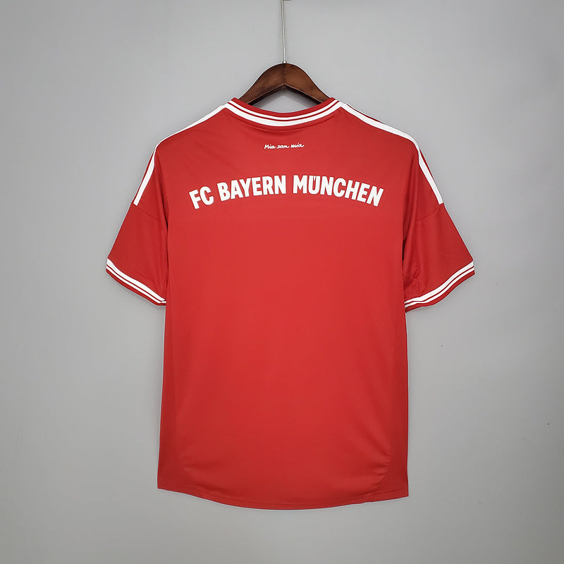 Retro Bayern Munich 13∕14 Champions League home (5D82)
