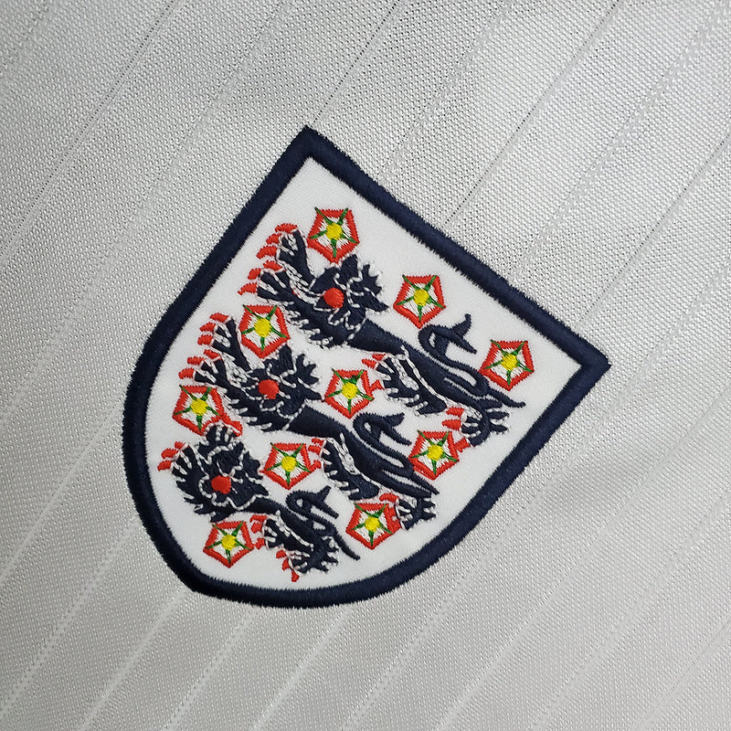 Retro 84∕87 England home (59E1)