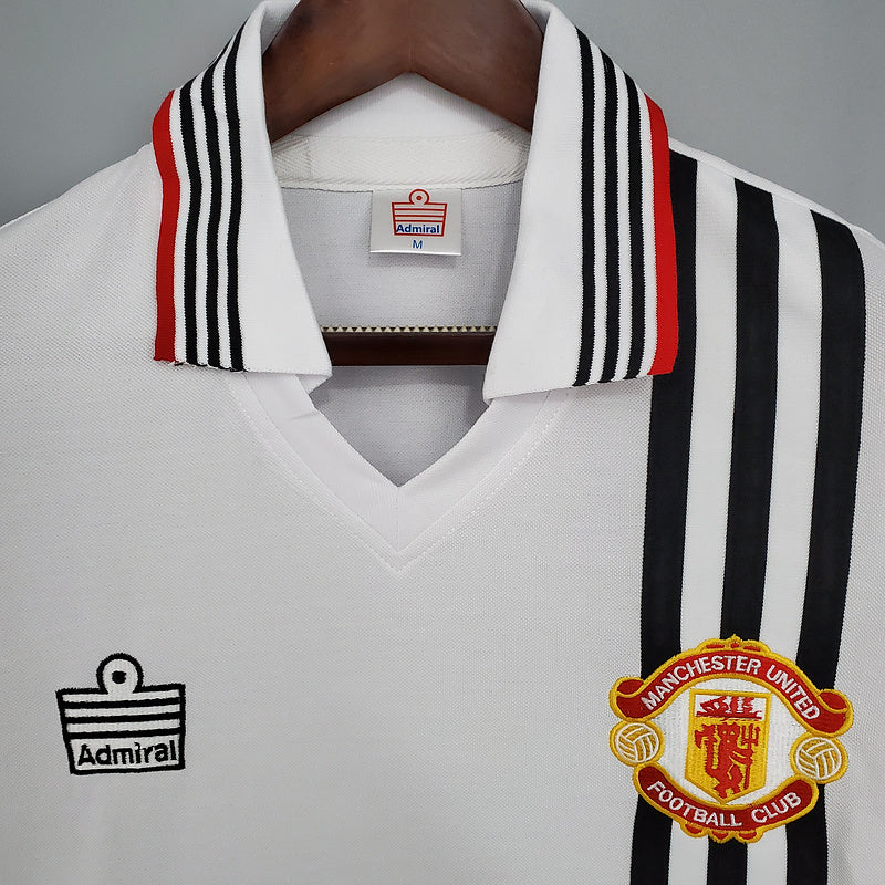 Retro M-U 75∕80 away (6919)