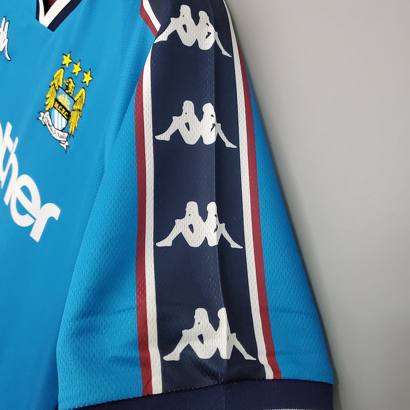 Retro Manchester City 97∕99 home (202F)