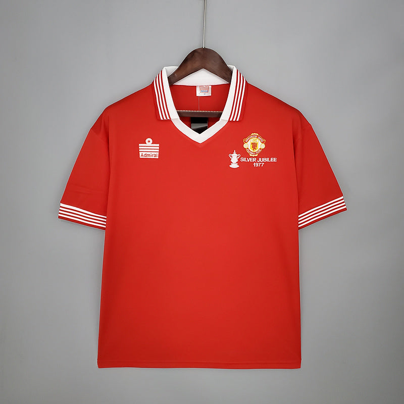 Retro Manchester United 1977 home (227E)