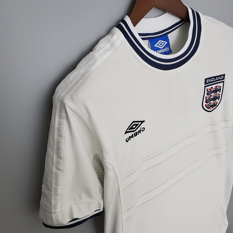 Retro 2000 England home (058E)