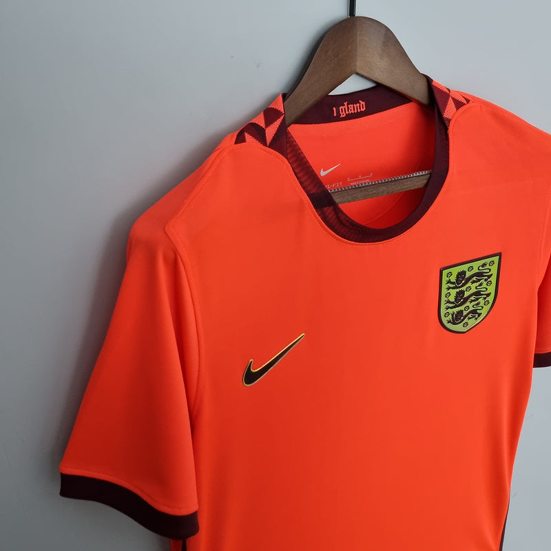 2022 England - Red (9EBB)
