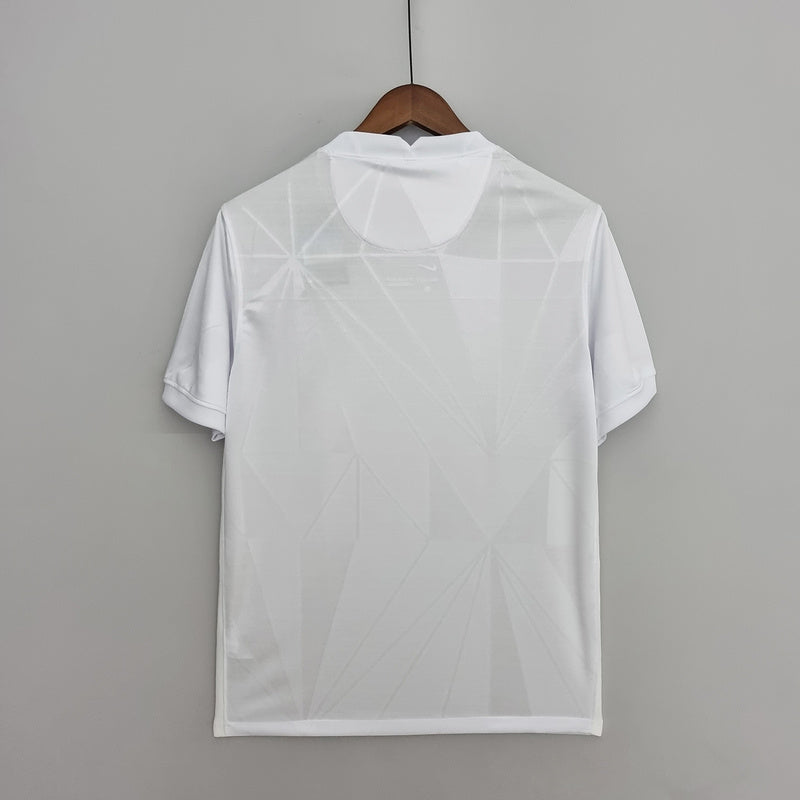 2022 England - White (7EED)