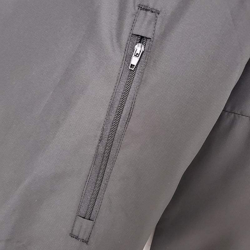 2022 M-U Windbreaker Black (09F8)