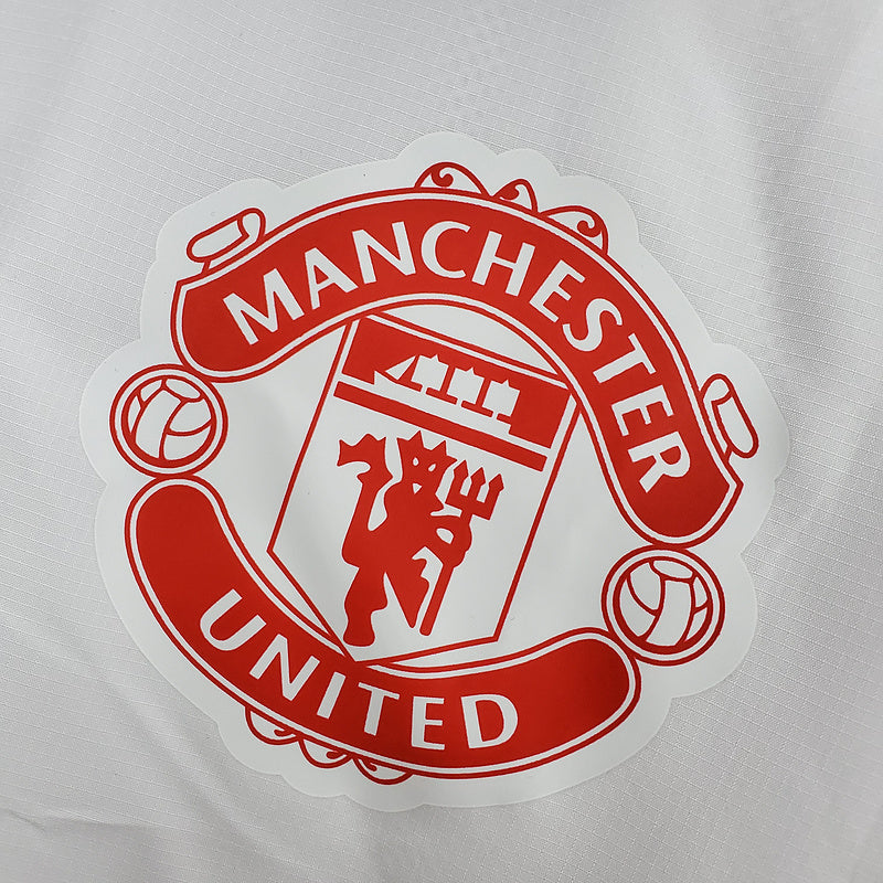 2022 M-U Windbreaker White (9CD3)
