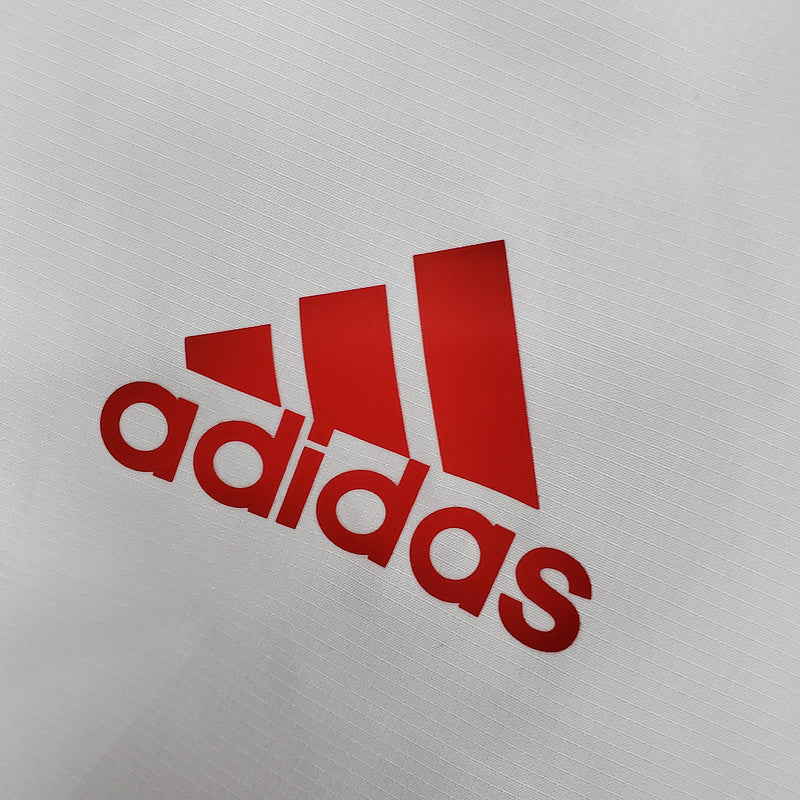 2022 M-U Windbreaker White (9CD3)