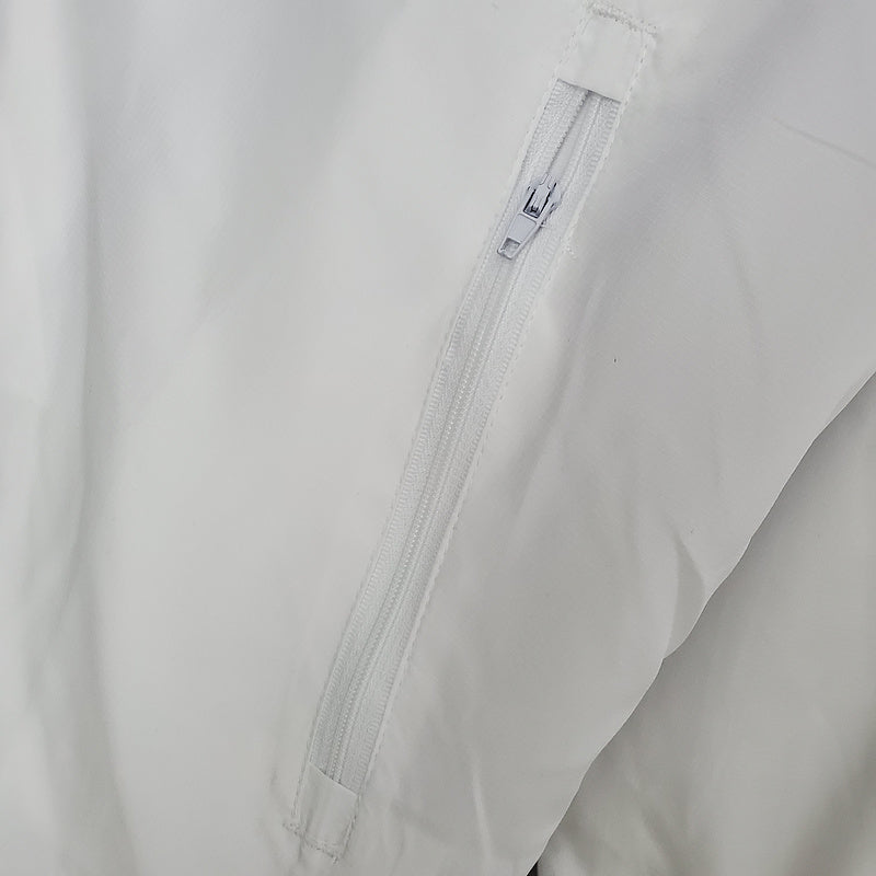 2022 M-U Windbreaker White (9CD3)