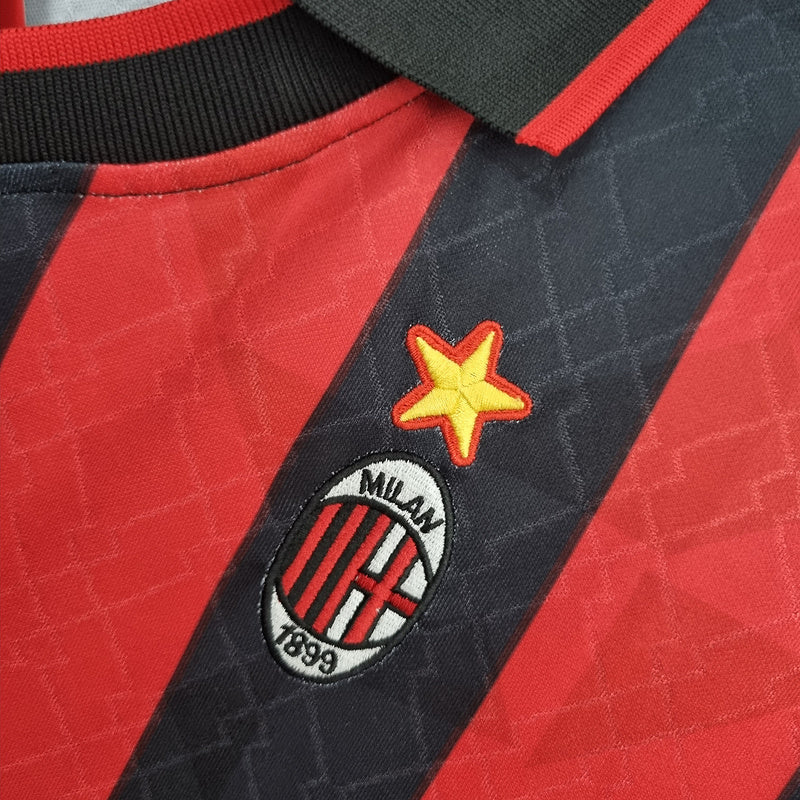 Retro 95∕96AC Milan home (DD90)