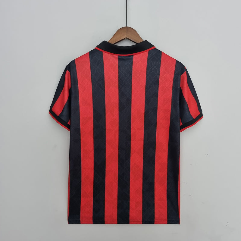 Retro 95∕96AC Milan home (DD90)