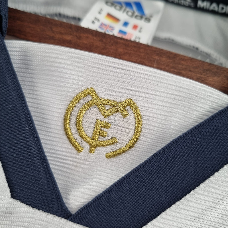 Retro Real Madrid 2000 home (A8E9)