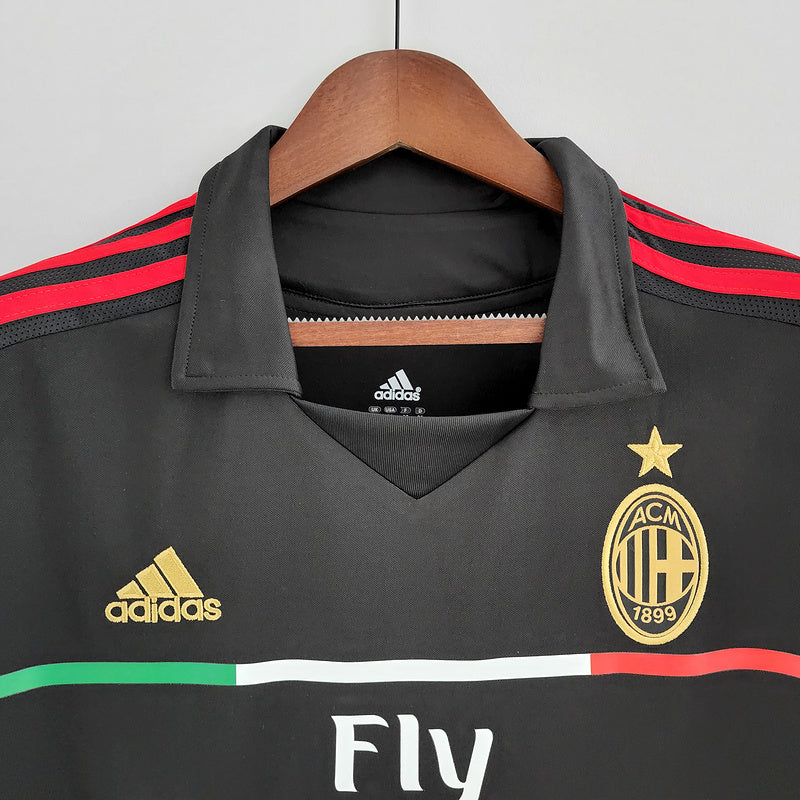 Retro 11∕12 AC Milan Third Away (595F)